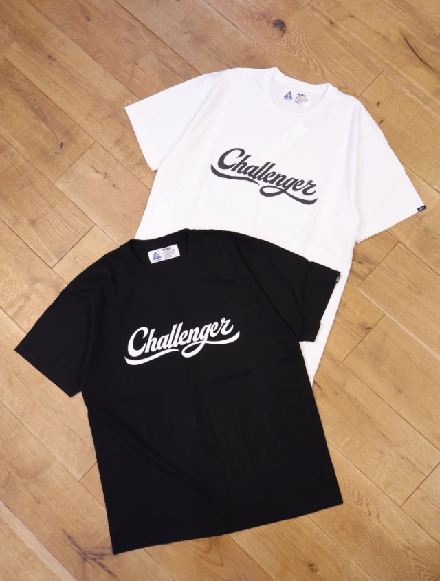 CHALLENGER　「SCRIPT LOGO TEE」　プリントティーシャツ