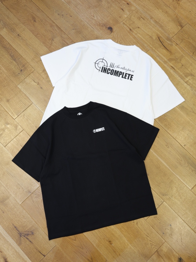 INCOMPLETE TOKYO 　「S/S tee type-3」　プリントティーシャツ