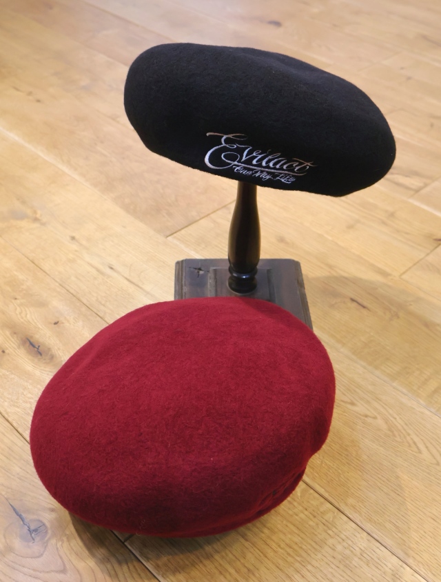 EVILACT 　　「WOOL BELET 25」　ウール ベレー帽