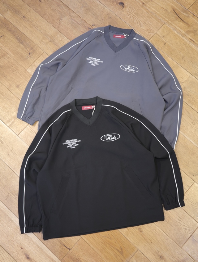 Hide and Seek　「V Neck Track Jacket」　Vネック トラックジャケット