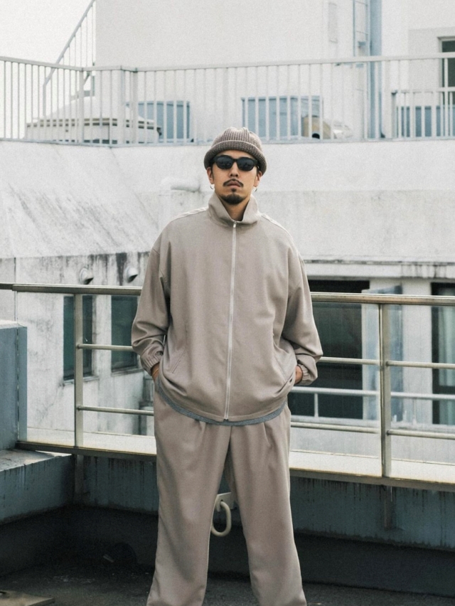 COOTIE 「T/W Gabardine Stand Collar Zip Up Jacket」 スタンドカラー 