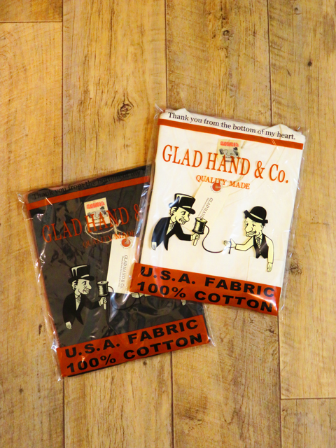 GLAD HAND　　 「STANDARD V-NECK T-SHIRTS」 　　Vネックティーシャツ
