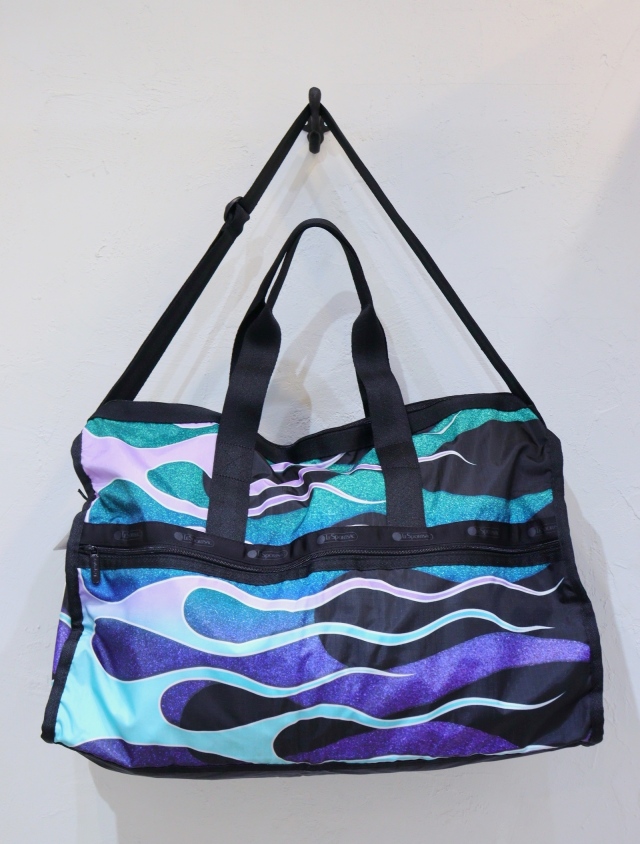 CHALLENGER × LeSportsac 「DELUXE LG WEEKENDER」 ボストンバッグ