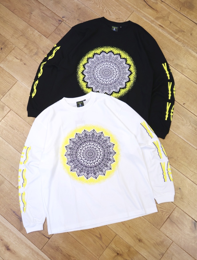 FOREVER YES 　「Long Sleeve TEE by Yas」　プリントロングスリーブティーシャツ