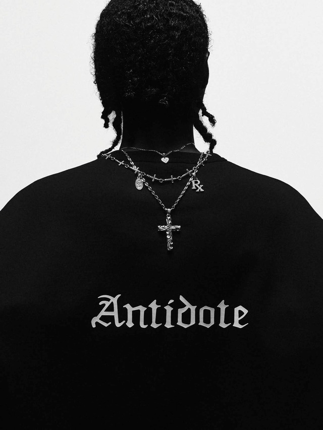 ANTIDOTE BUYERS CLUB 「Engraved Plate Pendant 」 SILVER950製