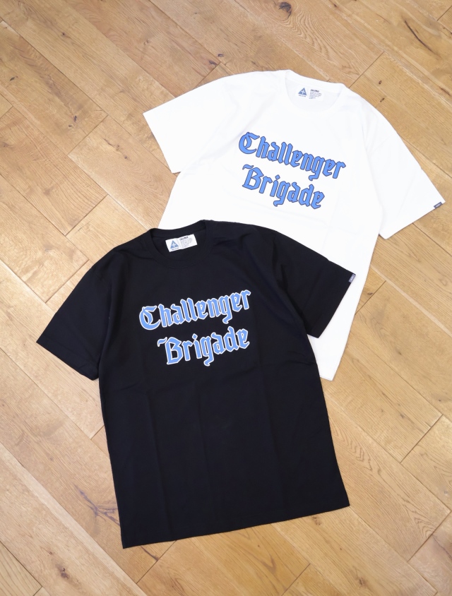 CHALLENGER  　「CLASSIC LOGO TEE」　プリント ティーシャツ