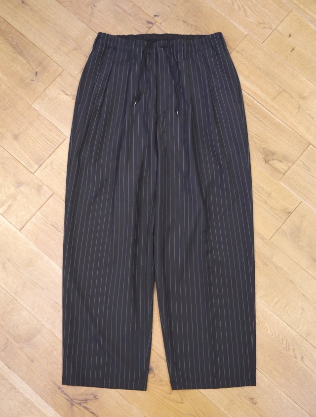 COOTIE　「T/W 2 Tuck Easy Pants <STRIPE>」　2タック イージーパンツ