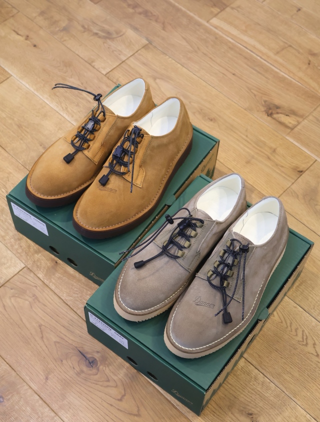DANNER × POLIQUANT　「THE POSTMAN"CELL GRADIENT"」　 ダナー ポストマンシューズ