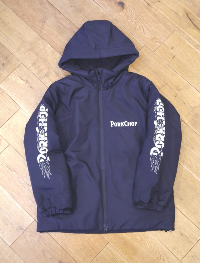【12月28日 発売！】PORKCHOP GARAGE SUPPLY 　「BURNING LOGO HOODED JKT」　パデッド ジップアップフーディージャケット