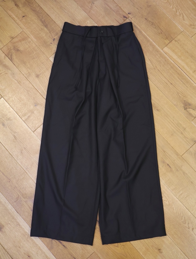 COOTIE　「TECHWOOL® Intuck Wide Easy Trousers」　インタック ワイドイージーパンツ