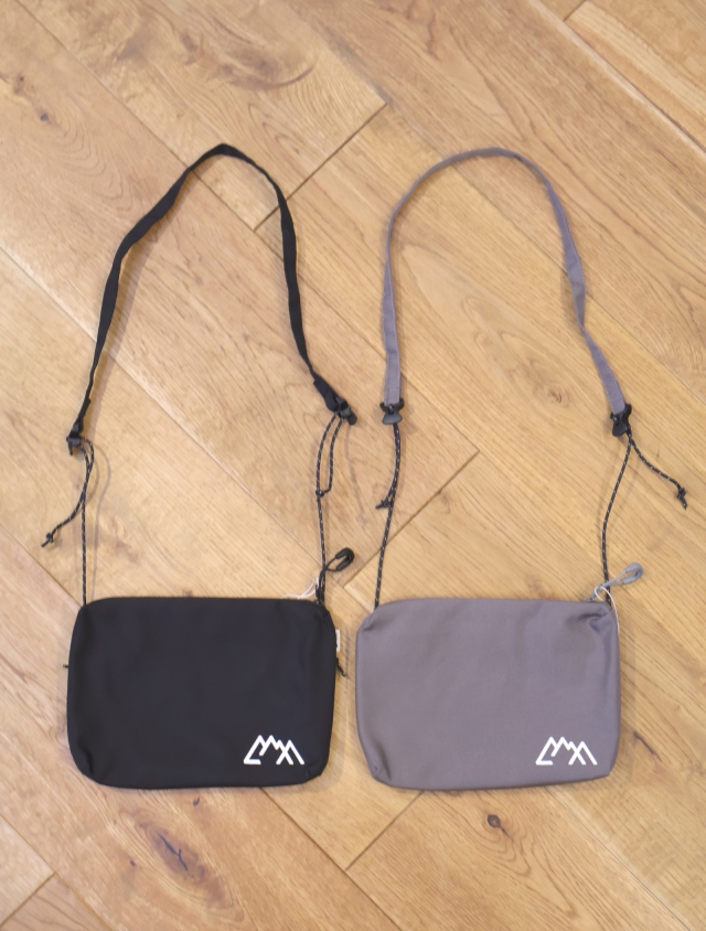 CMF OUTDOOR GARMENT　「SMART PAC」　ミニサコッシュ