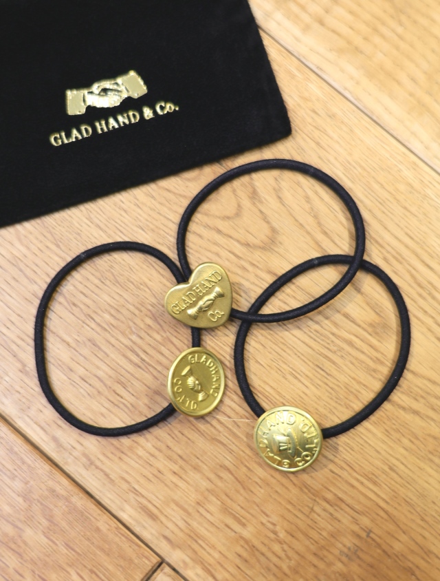GLAD HAND　　 「BUTTON HAIR BAND」 　コンチョ髪留め