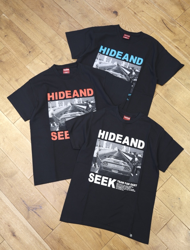 Hide and Seek　「90s S/S Tee」　プリントティーシャツ