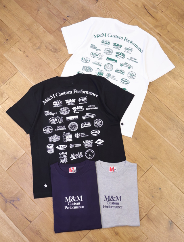 【 8月6日発売！】M&M CUSTOM PERFORMANCE  　「Logo Tee」　プリントティーシャツ