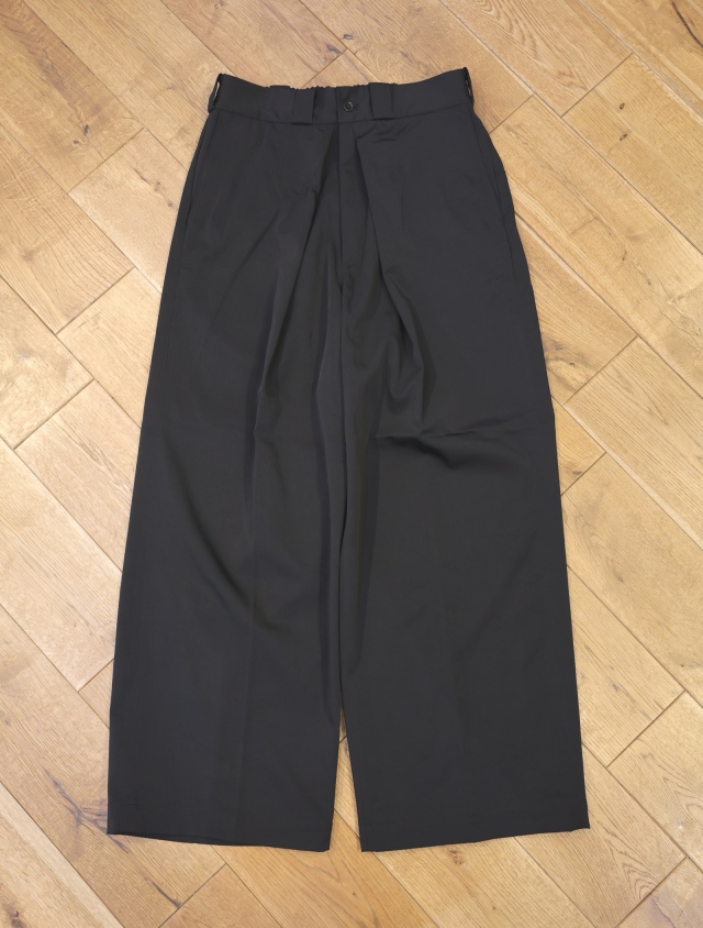 COOTIE　「Ny/Wo Twill Intuck Wide Easy Trousers」　 インタック ワイドイージーパンツ
