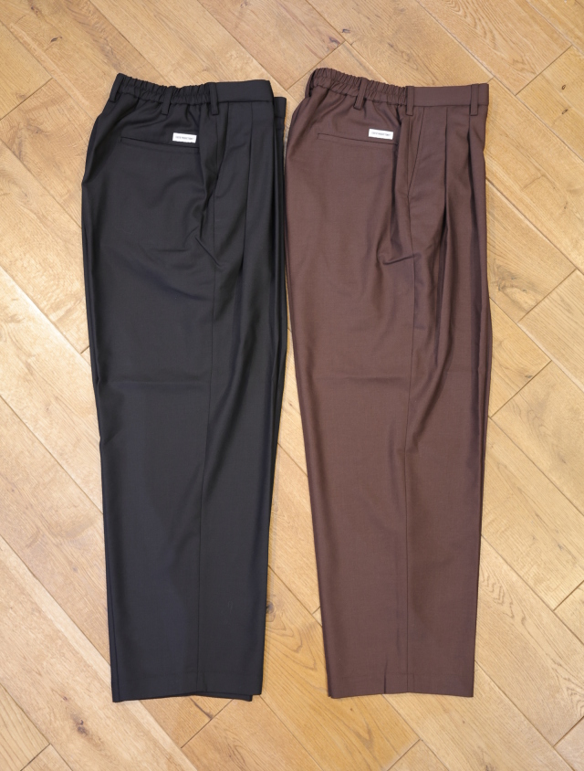 COOTIE　「T/W Twill 2 Tuck Wide Easy Trousers」　2タック ワイドテーパード イージーパンツ