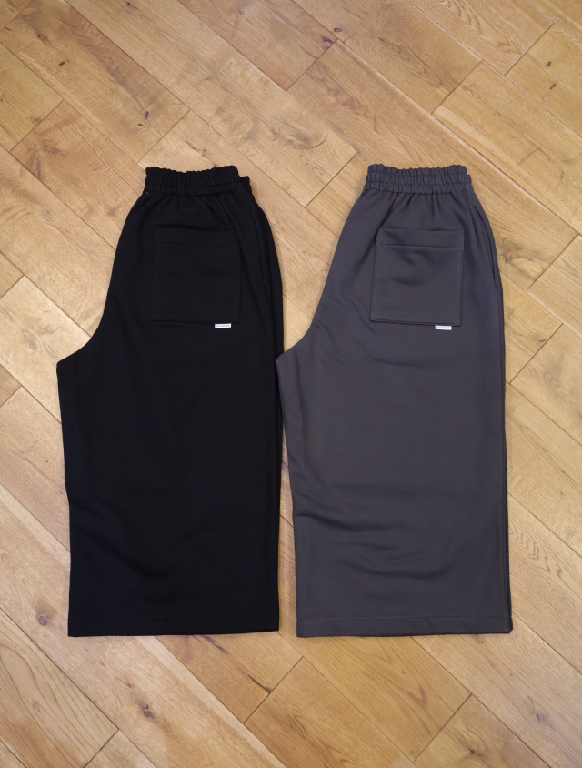 COOTIE　「Chubby Sweat Shin Cut Wide Easy Pants」　シンカット スウェットイージーパンツ