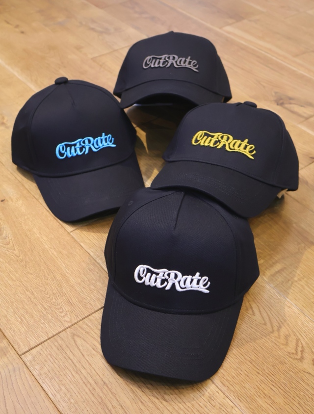 CUT RATE 　「CUTRATE EMBORIDERY CAP」　スナップバックキャップ