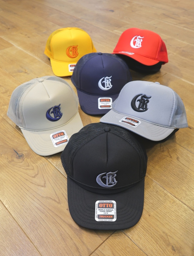 CUT RATE 　「CR LOGO EMBROIDERY MESH CAP」　スナップバック メッシュキャップ
