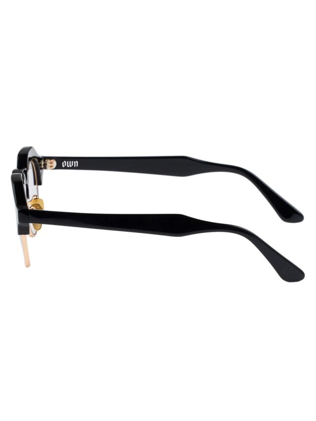 OWN 「#18 BLACK / CLEAR to GRAY (調光レンズ)」 ブロータイプ