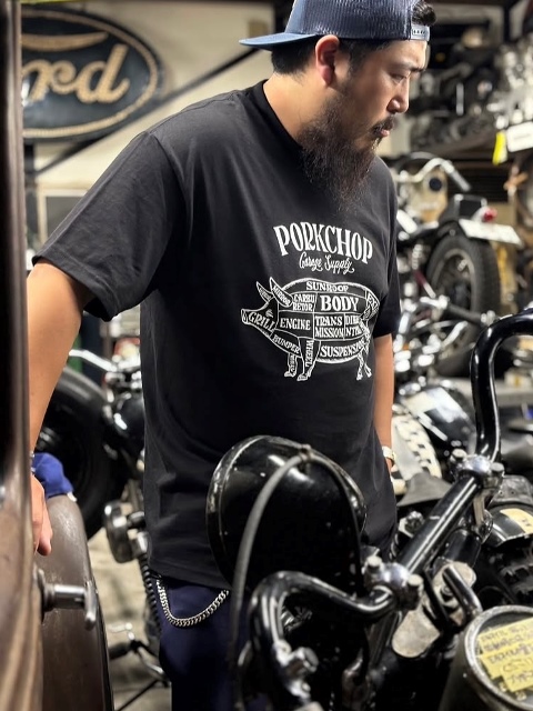 ポークチョップ フロントプリントTシャツ Sサイズ PORKCHOP GARAGE SUPPLY 「PORK FRONT TEE 25」 プリントティー