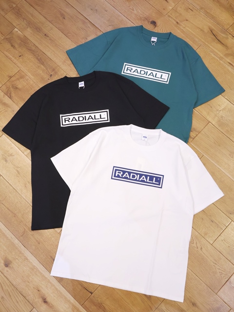 RADIALL 　「WHEELS - CREW NECK T-SHIRT S/S」　プリントティーシャツ