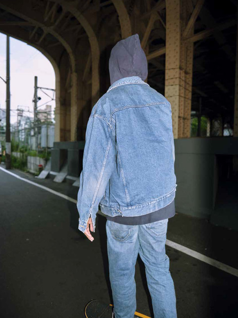 ROUGH AND RUGGED 「CROWN」 ウォッシュ加工 テーパードデニムパンツ 