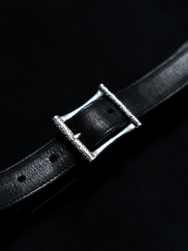 アンチドート/ Leather Pin Buckle Belt