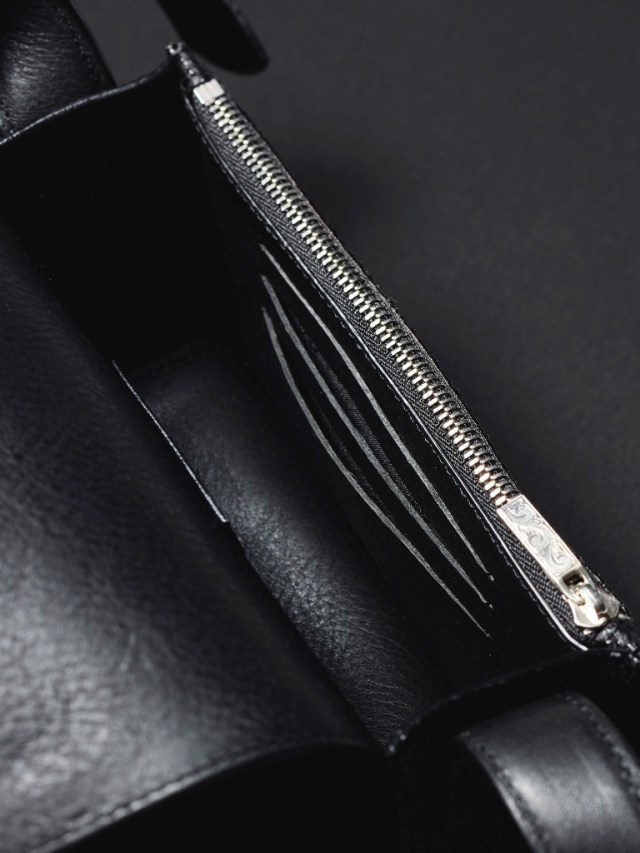 ANTIDOTE BUYERS CLUB 「T.S.L Wearable Wallet Bag」 レザー