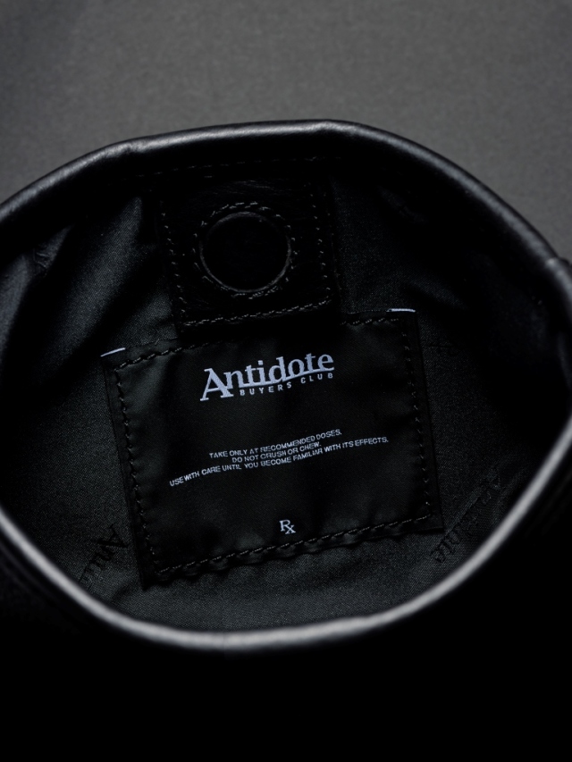 ANTIDOTE BUYERS CLUB 「Western Buckle Shoulder Bag (Medium