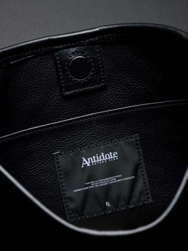 ANTIDOTE BUYERS CLUB 「Western Buckle Shoulder Bag (Large