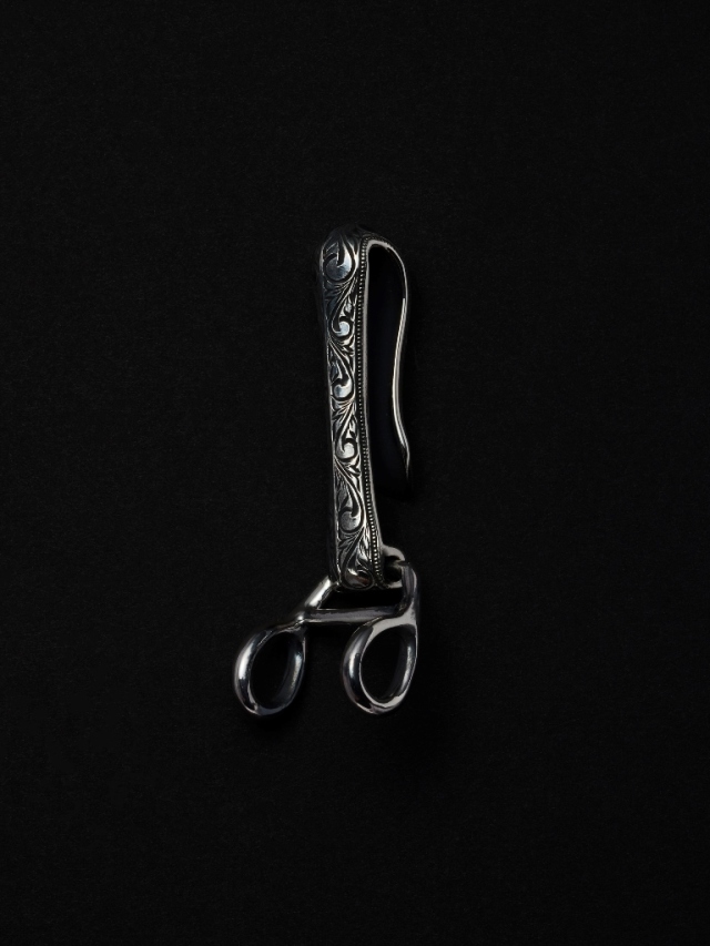 ANTIDOTE BUYERS CLUB 「Engraved W Loop Key Hook」 SILVER950製