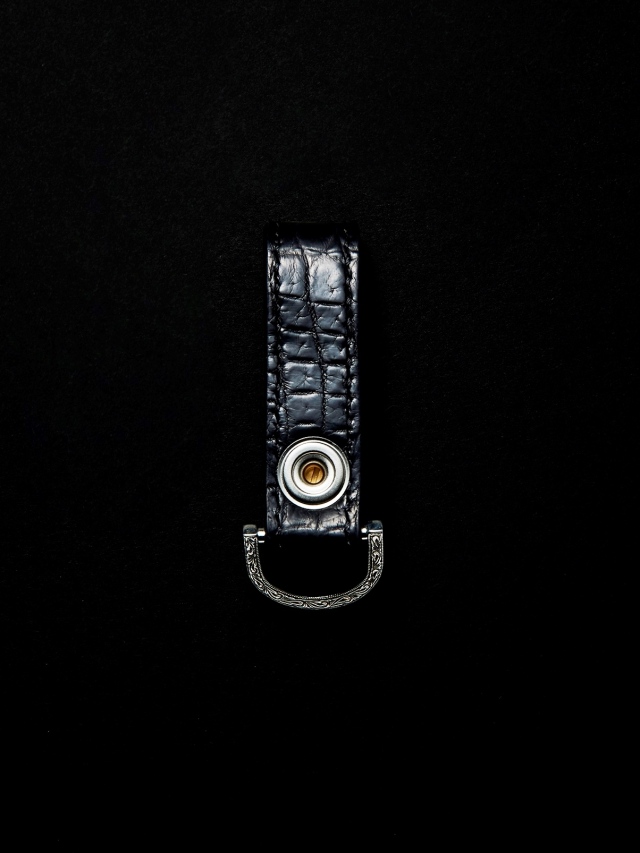ANTIDOTE BUYERS CLUB 「 Classic D Key Bak (Black Crocodile)」 キー