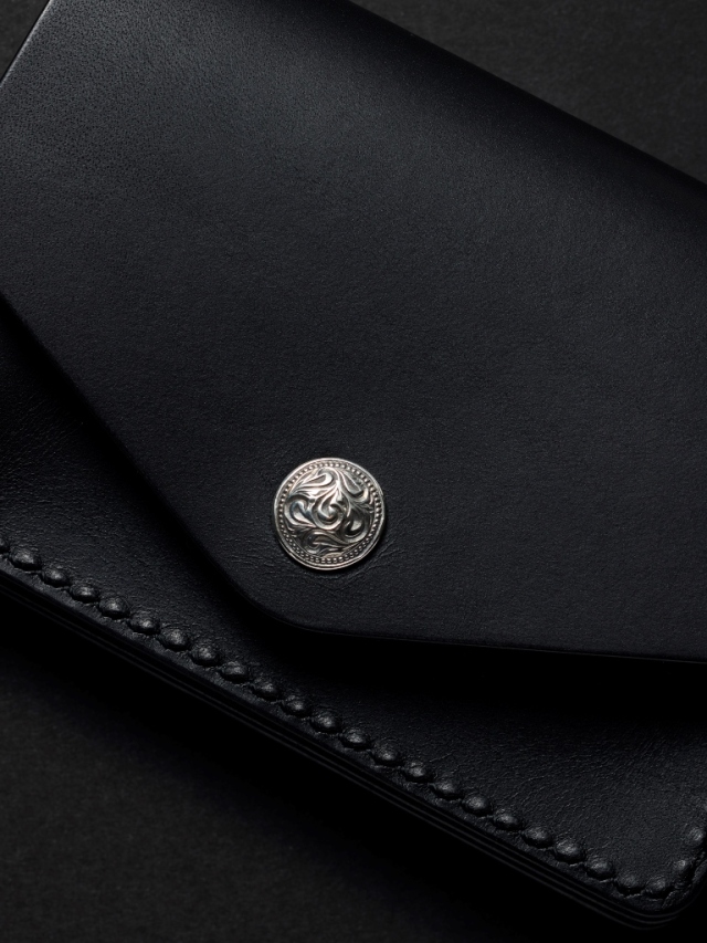 ANTIDOTE BUYERS CLUB 「 Compact Trucker Wallet （Smooth Leather