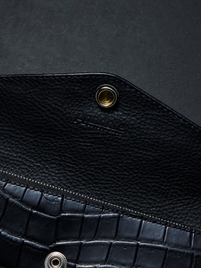 ANTIDOTE BUYERS CLUB 「Trucker Long Wallet (Black Crocodile
