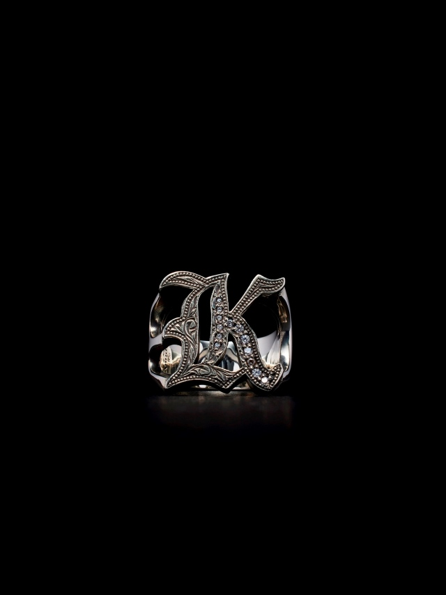 ANTIDOTE BUYERS CLUB 「Engraved Initial Ring」 SILVER950 製
