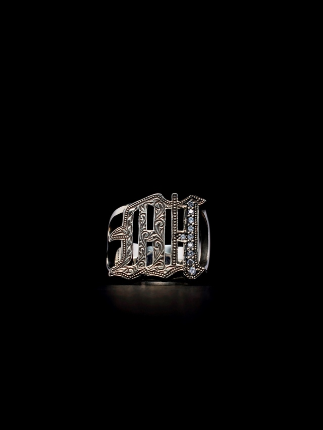 美品 ANTIDOTE BUYERS CLUB silver950 415P▲ 美品 ANTIDOTE BUYERS CLUB silver950 415P△ - メルカリ