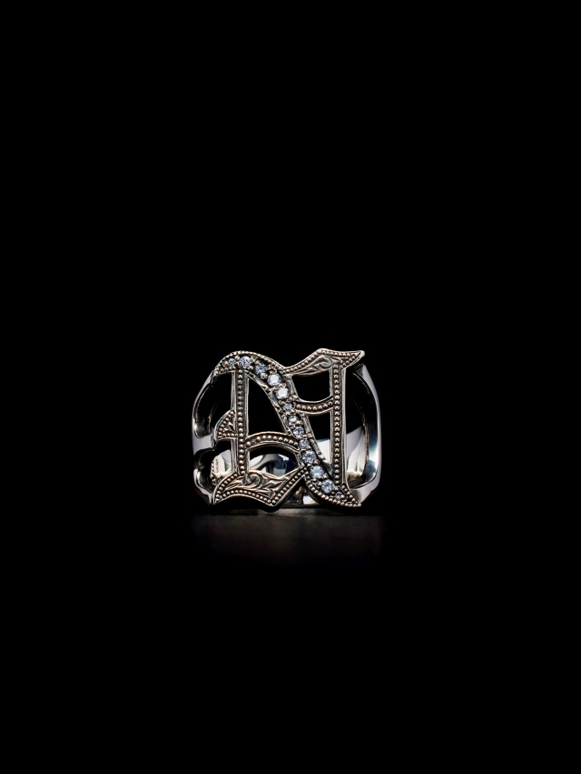 ANTIDOTE BUYERS CLUB 「Engraved Initial Ring」 SILVER950 製