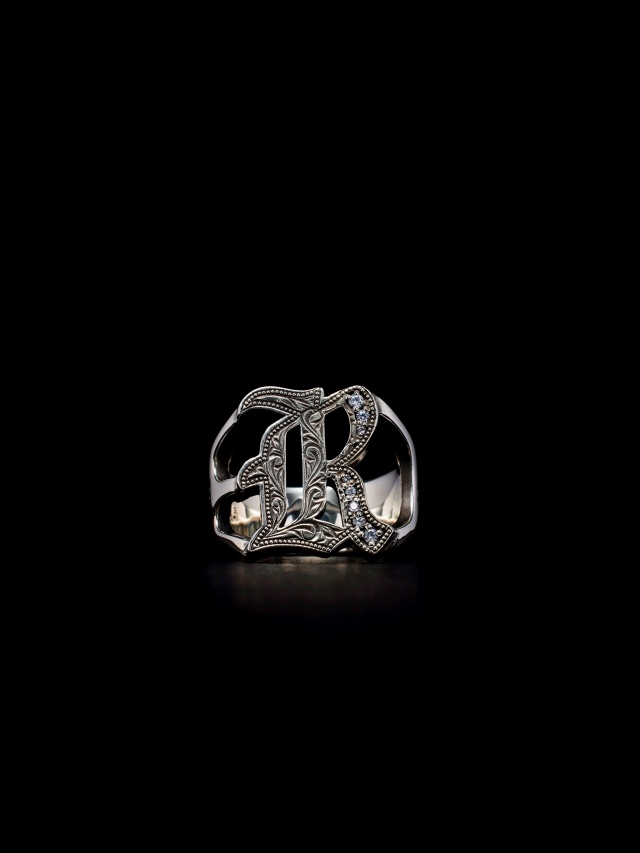 ANTIDOTE BUYERS CLUB 「Engraved Initial Ring」 SILVER950 製