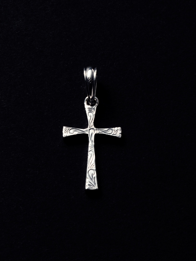 アクセサリー ANTIDOTE BUYERS CLUB Engraved Tiny Cross Antidote Buyers Club / Engraved Tiny Cross Pendant -18k-