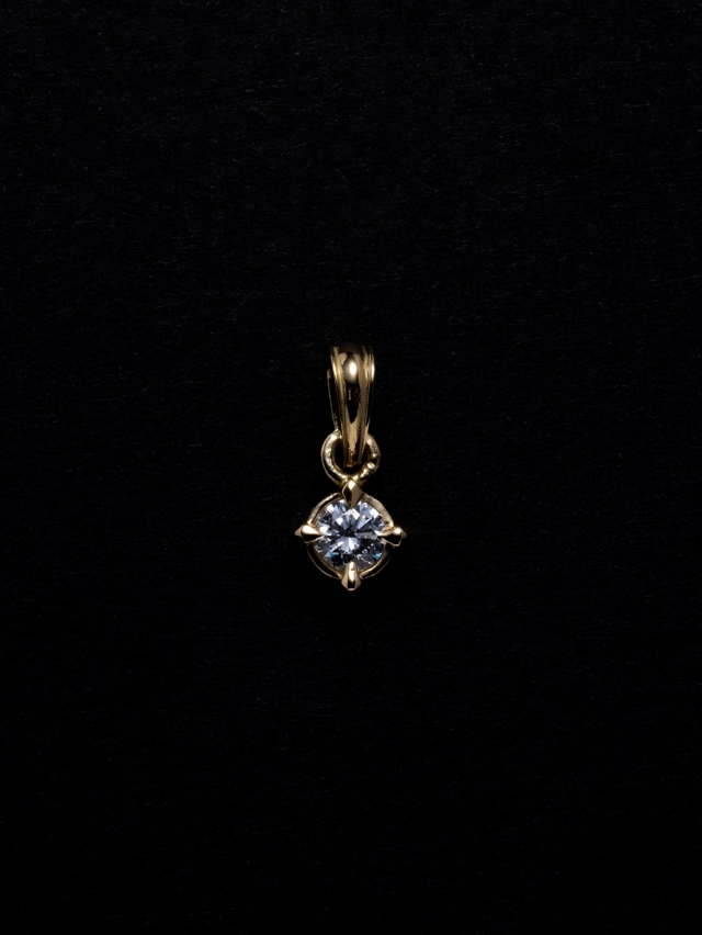 ANTIDOTE BUYERS CLUB 「Engraved Cutstone Pendant 」 18K 製