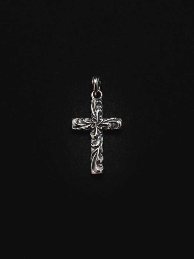 ANTIDOTE BUYERS CLUB 「Ornament Cross Pendant」 SILVER950製 ペンダントトップ