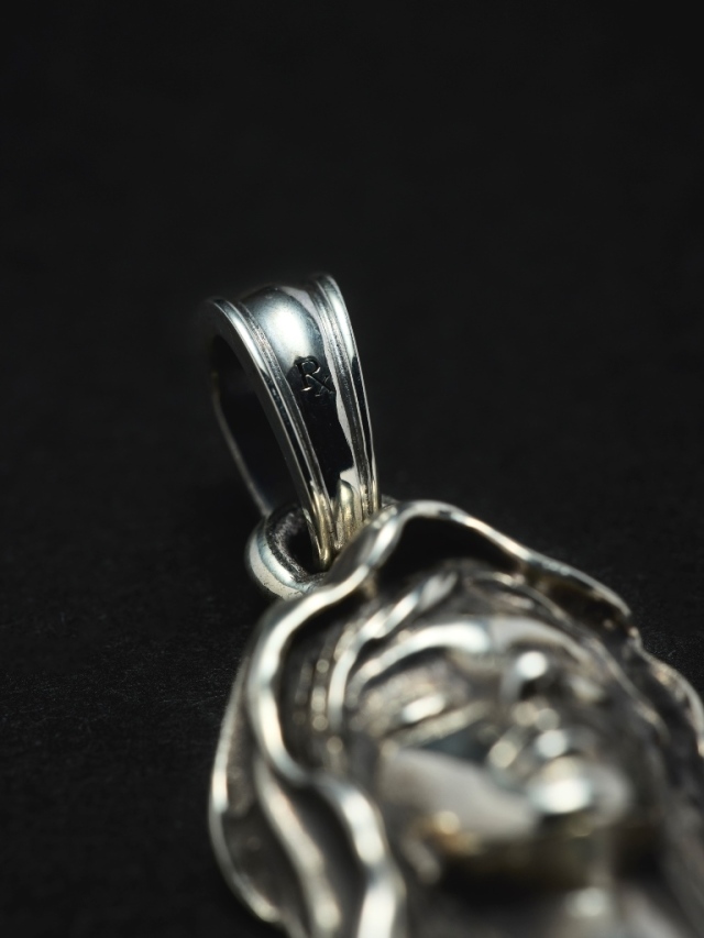 ANTIDOTE BUYERS CLUB 「Solid Back Mary Large Pendant」 SILVER950製