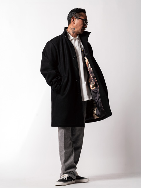 美品SOFT MACHINE ソフトマシーン スタンドカラー ウールコート 刺繍 SOFTMACHINE 「HIDE COAT」 スタンドカラー ウールメルトンコート