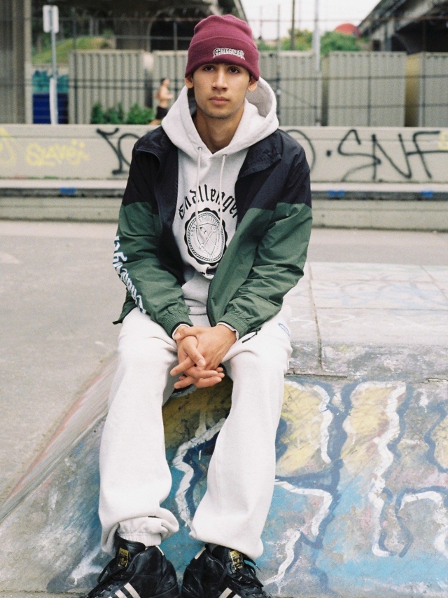 CHALLENGER 「 TRACK ZIP JACKET」 ナイロントラックジャケット