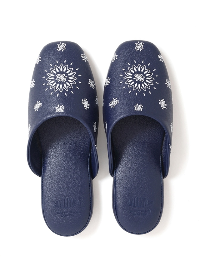 CHALLENGER 「BANDANA SLIPPERS」 スリッパ