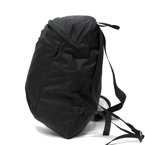 【美品希少】ARC’TERYX INDEX15 インデックス リュック 黒　廃盤 ARC'TERYX ARC'TERYX-アークテリクス INDEX 15 BACKPACK