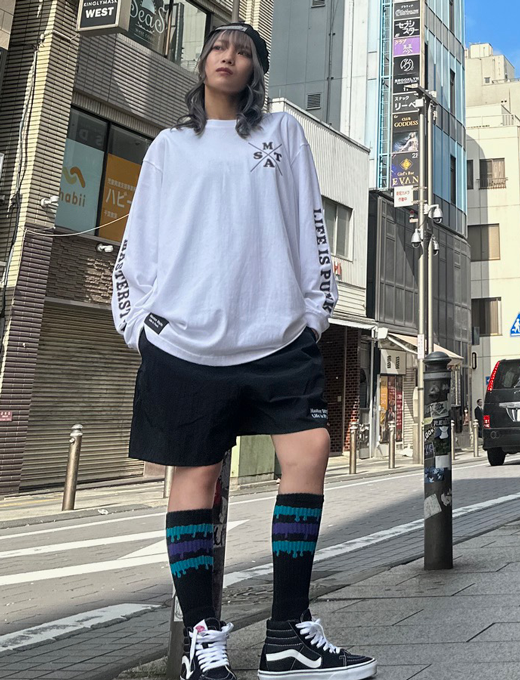 Logo nylon half pants black