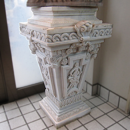 天然大理石ベネチア台座　【商品番号：m-0090】