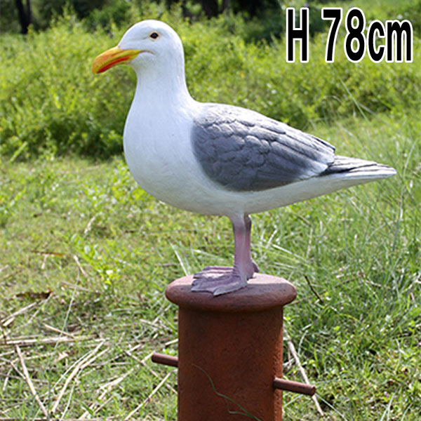 ビットの上のカモメ / Seagull on Mooring Bollard  FRPアートオブジェ 【商品番号：m-fr130088】